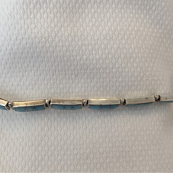 Turquoise and Sterling inlaid bracelet. - Picture 5 of 7